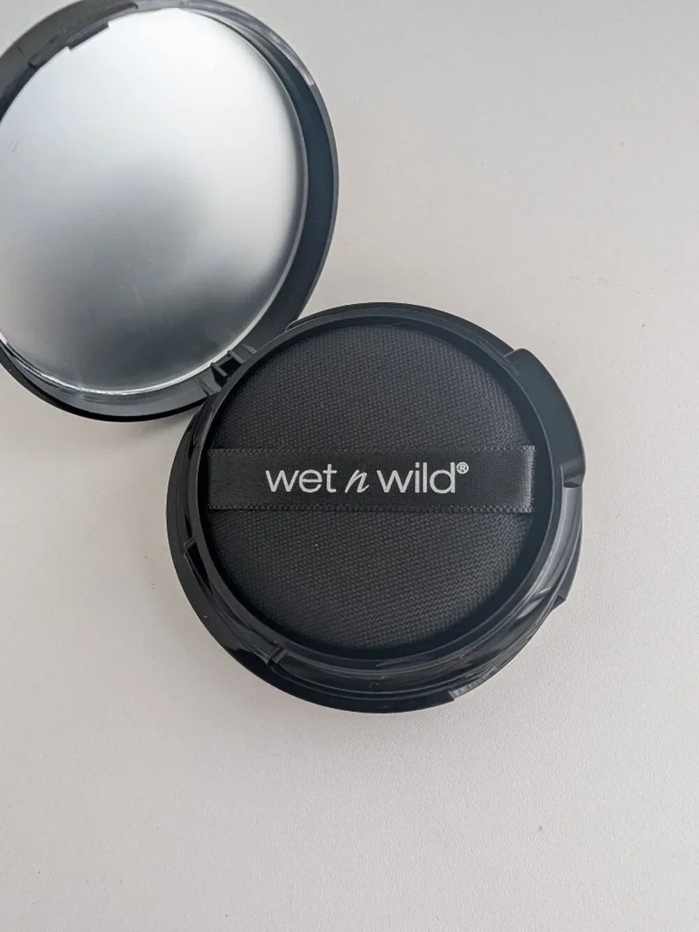 Wet N Wild Mega Cushion Liquid Foundation 109A Neutral Beige 12/2020 NOS 0.52oz